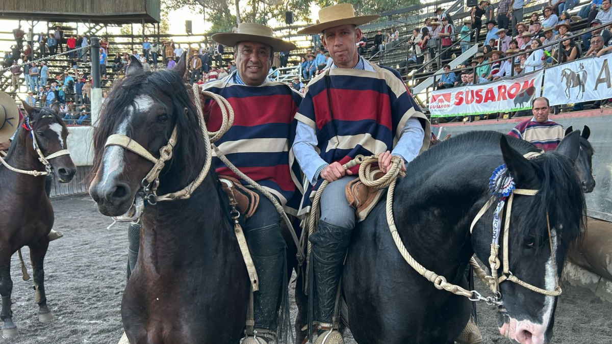 Moreno y Cortés se coronan campeones del Clasificatorio Zona Norte y aseguran su lugar en el Campeonato Nacional de Rodeo