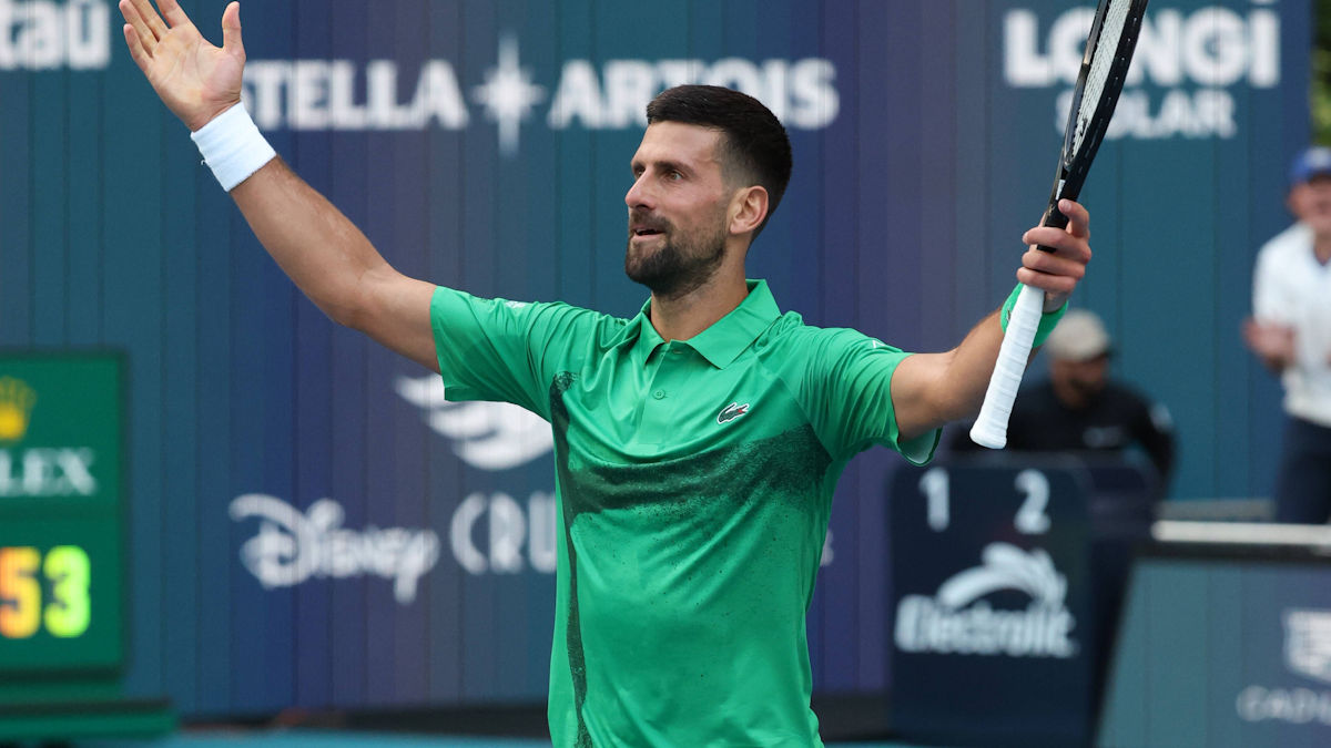 Novak Djokovic no titubea y se instala entre los 8 mejores del Masters de Miami