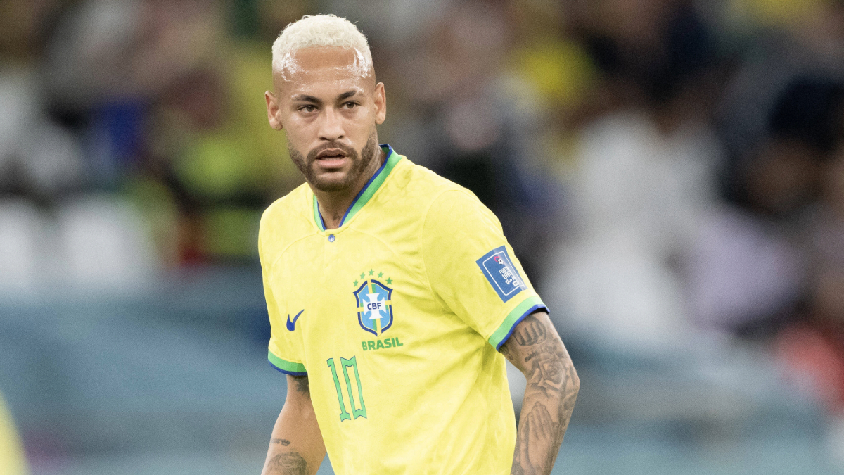 Entrenador que tuvo diferencias con Neymar corre con ventaja para asumir en Brasil