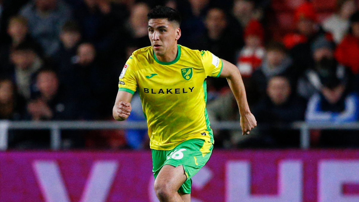 Marcelino Núñez aportó con una asistencia en agónico triunfo del Norwich City
