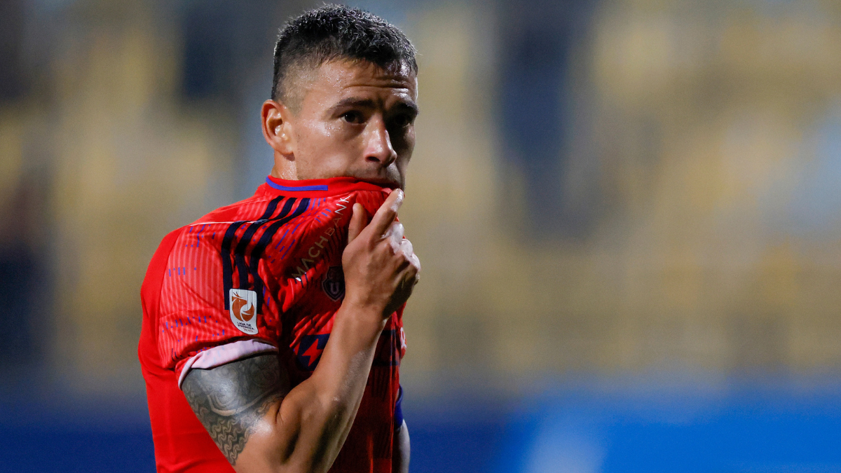 No aprenden: La dirigencia de la U mantiene un problema con el plantel previo al debut en la Libertadores