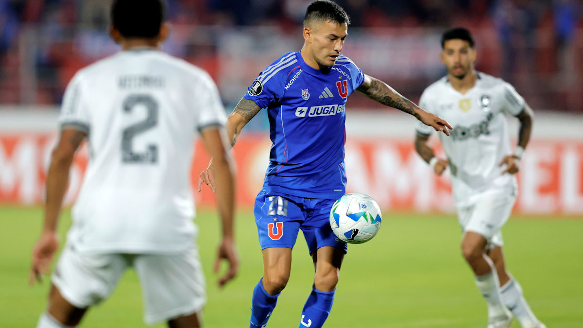 Charles Aránguiz alucina con el debut triunfal de la U en Copa Libertadores: “Una experiencia muy linda”