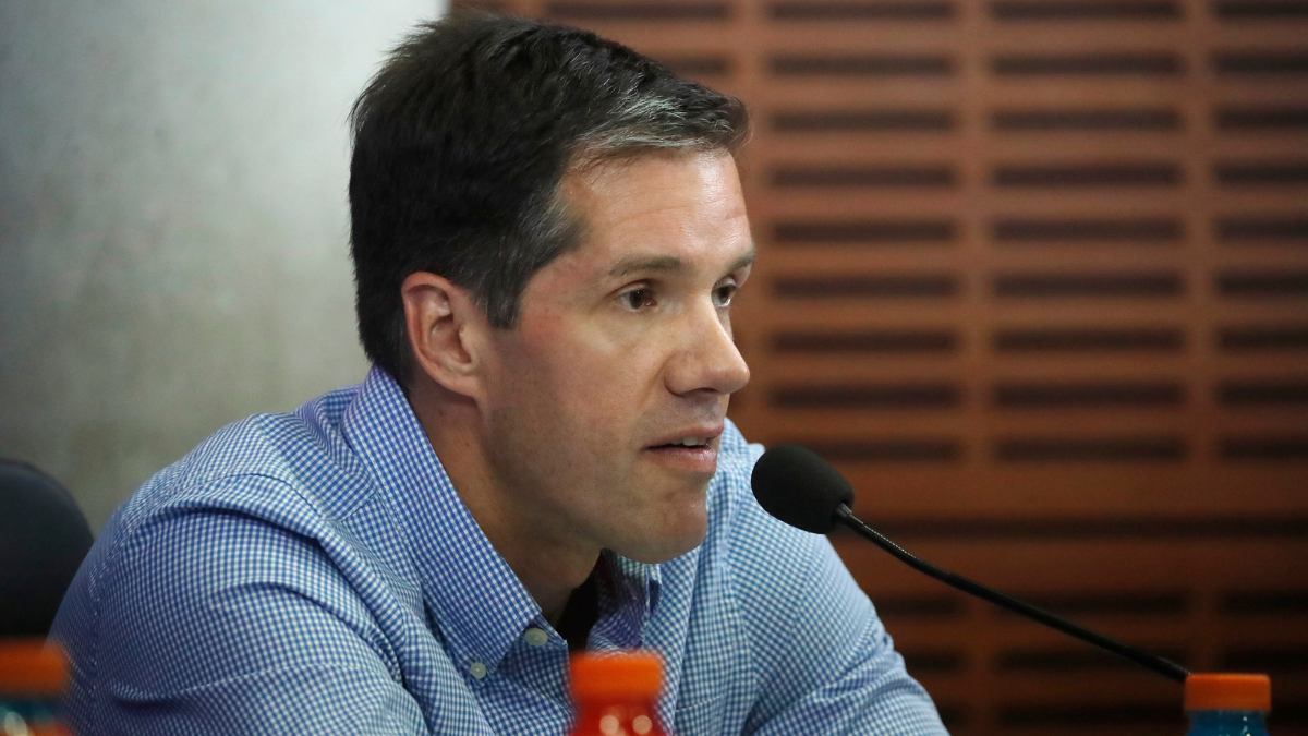 Michael Clark saca la voz y responde de forma contundente a la familia Schapira