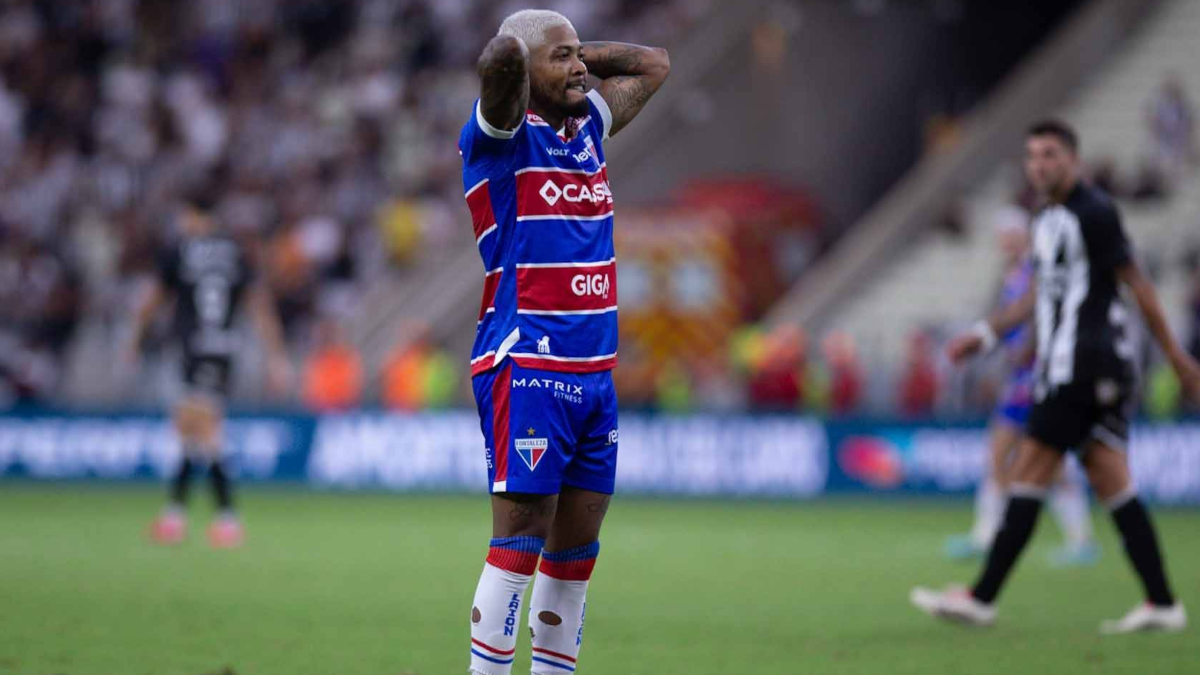 Atención Colo Colo: Fortaleza llega a Santiago con bajas en un puesto clave