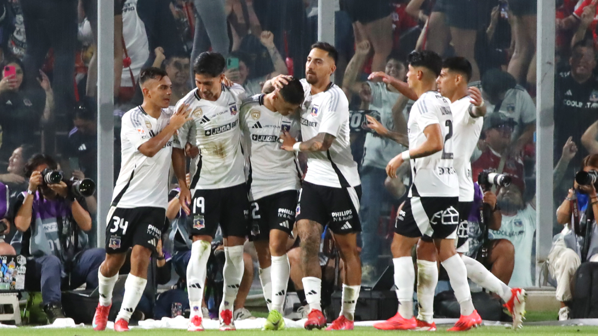 Siguen las muestras de apoyo en el extranjero para los hinchas fallecidos de Colo Colo