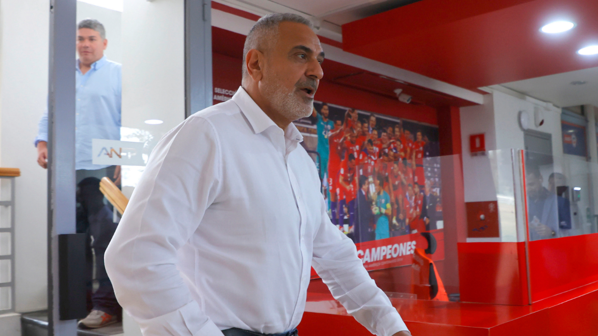 Nuevo problema para la ANFP: sorpresiva renuncia remece a La Roja