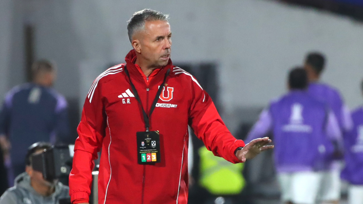 Gustavo Álvarez borró a joven valor de U de Chile: no jugará ante Deportes La Serena