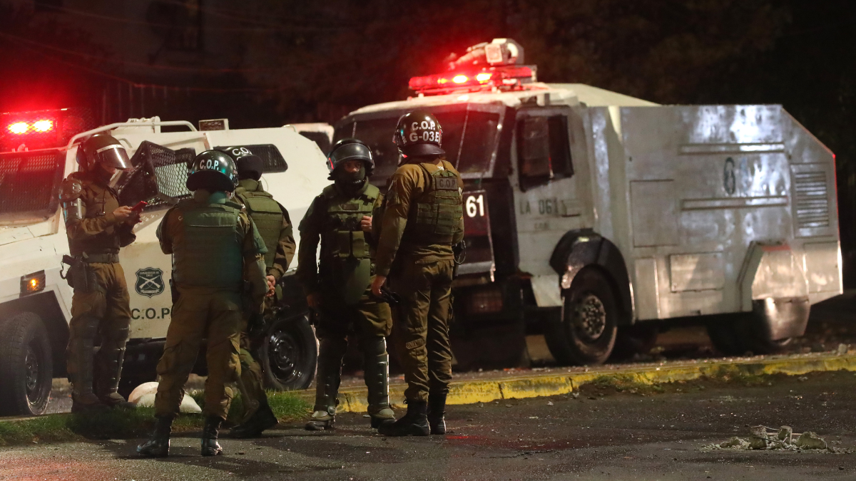 Los atropelló el carro policial: Informe reservado de Carabineros detalla la muerte de los dos hinchas de Colo Colo