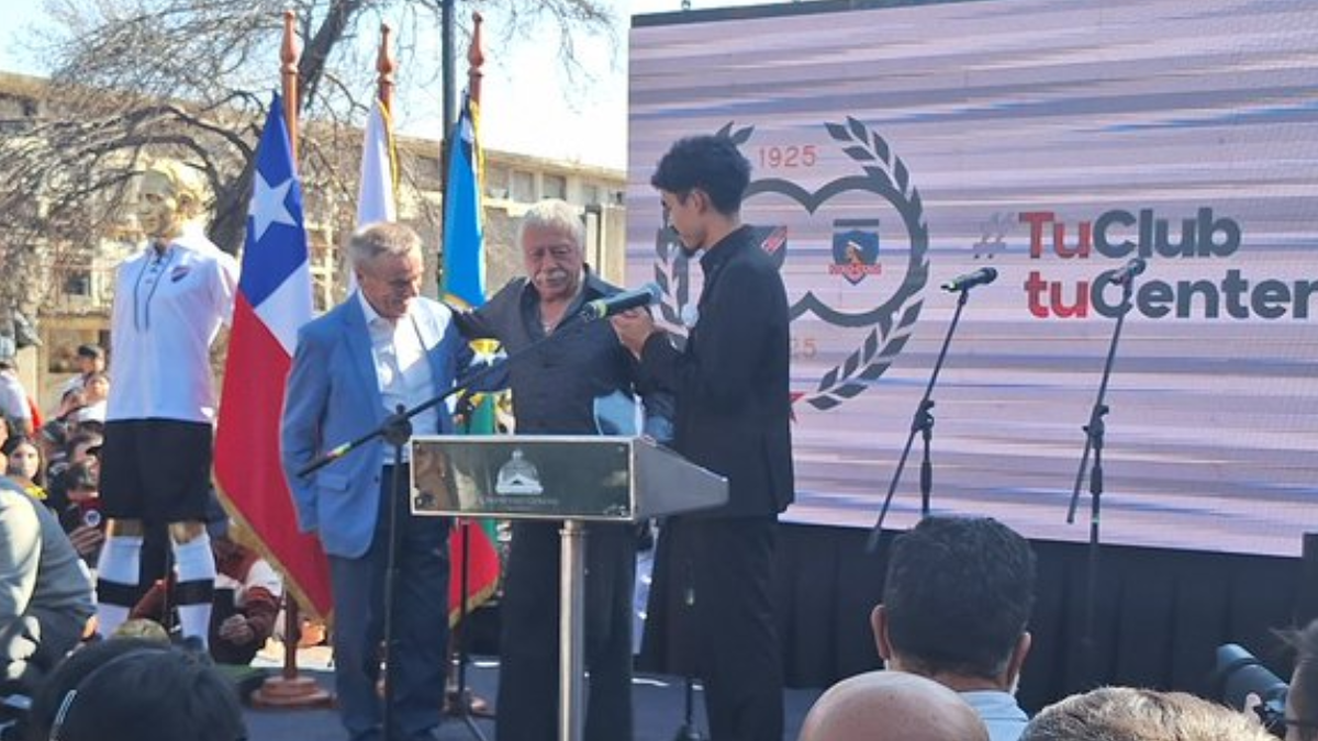 Lleno de estrellas: Colo Colo conmemoró su Centenario con un emotivo evento