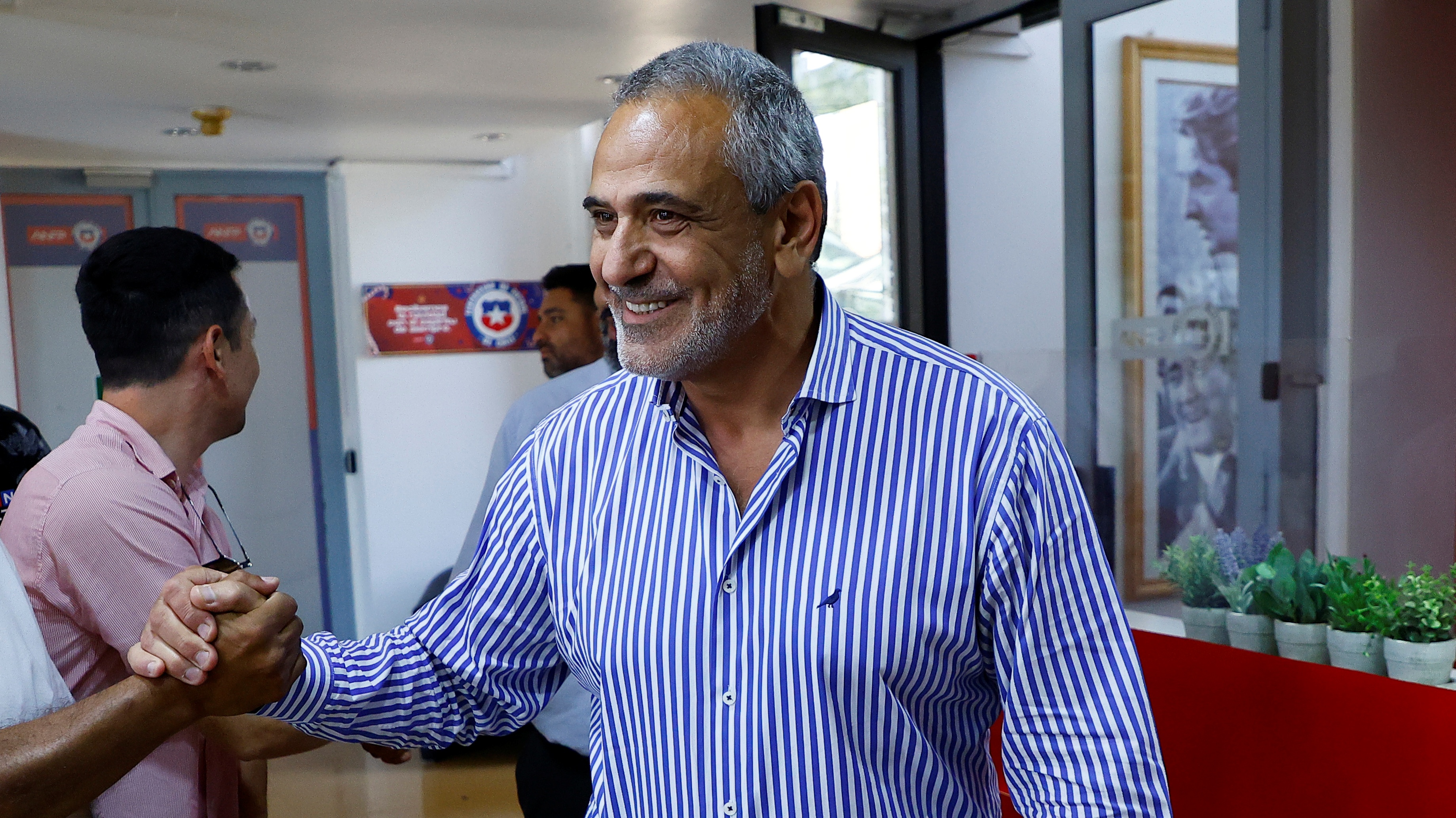 Pablo Milad desata ola de críticas por charla sobre liderazgo: Redes sociales lo lapidan