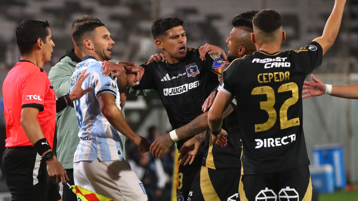 Colo Colo se enredó con Racing y sigue envuelto en dudas en Copa Libertadores