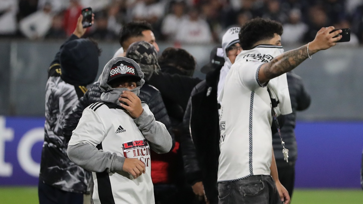 Gobierno identificó a cerca de 30 barristas de Colo Colo por el desastre en el Monumental y va con todo