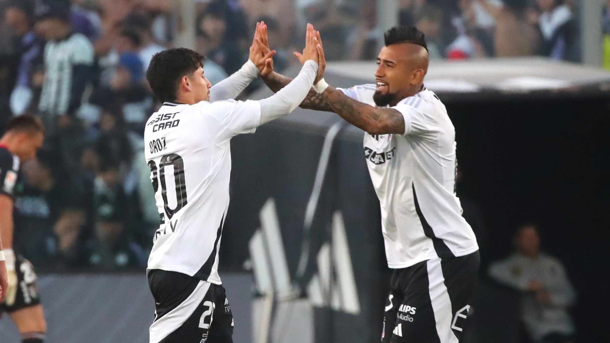 ¡Golpe inesperado en Colo Colo! Se cae figura de último minuto y Almirón mete mano al equipo ante Coquimbo