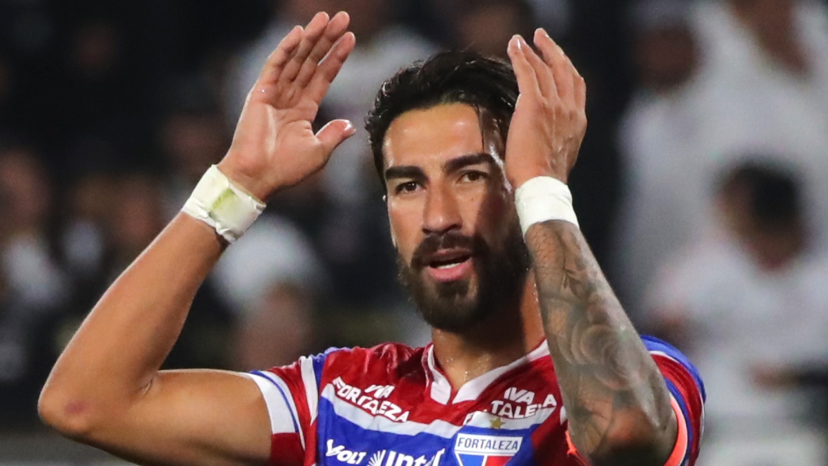 Atento Colo Colo: La decisión que puede afectar a Fortaleza en el vital duelo de Libertadores