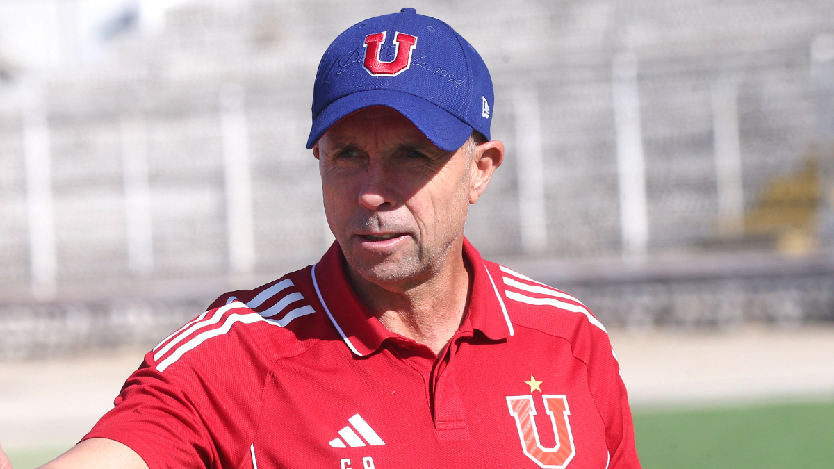 Gustavo Álvarez avisó a U Católica previo al clásico: “Para nosotros es una final”