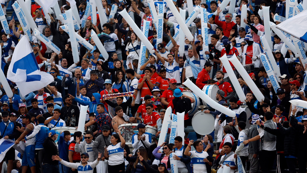 Los hinchas de la Universidad Católica se quedaron sin fiesta la noche previa al clásico