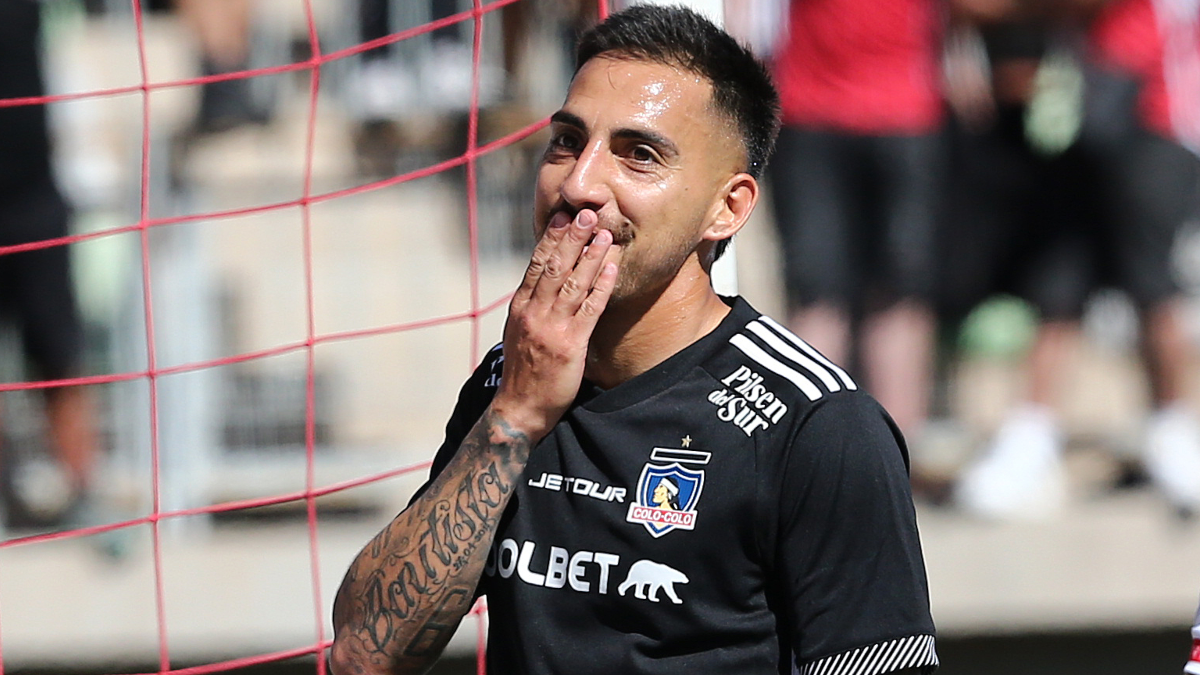 ¿Qué resultado le sirve a Colo Colo en el partido entre Bucaramanga y Racing?