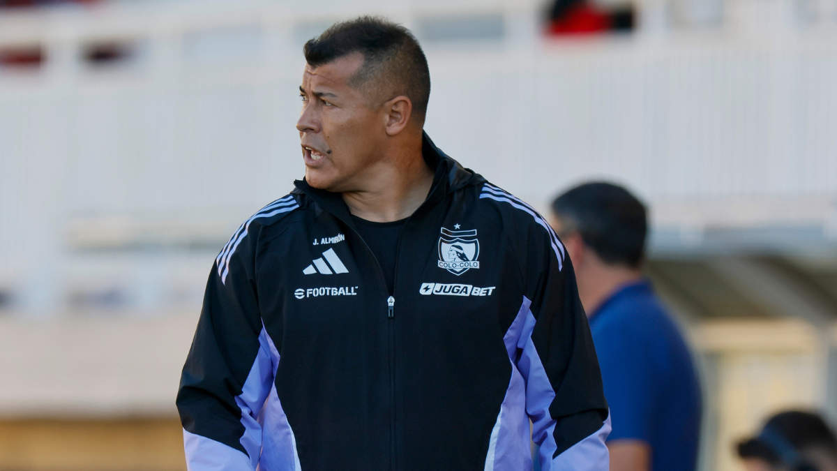 Jorge Almirón podría irse de Colo Colo por varios factores