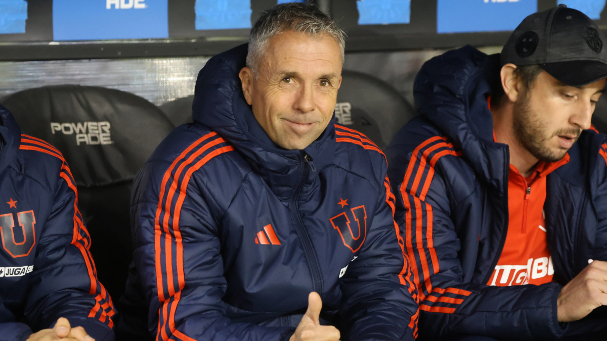 Recuperó a una de sus figuras: Gustavo Álvarez confirmó una buena noticia para U de Chile