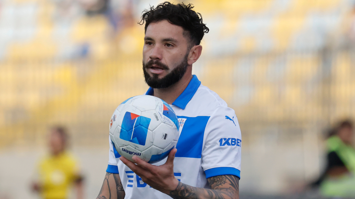 Potente autocrítica: Eugenio Mena lamentó el presente de U Católica