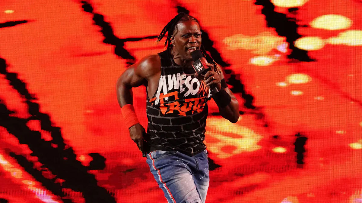 Incredulidad y desazón: Las múltiples reacciones al sorpresivo despido de R Truth en WWE