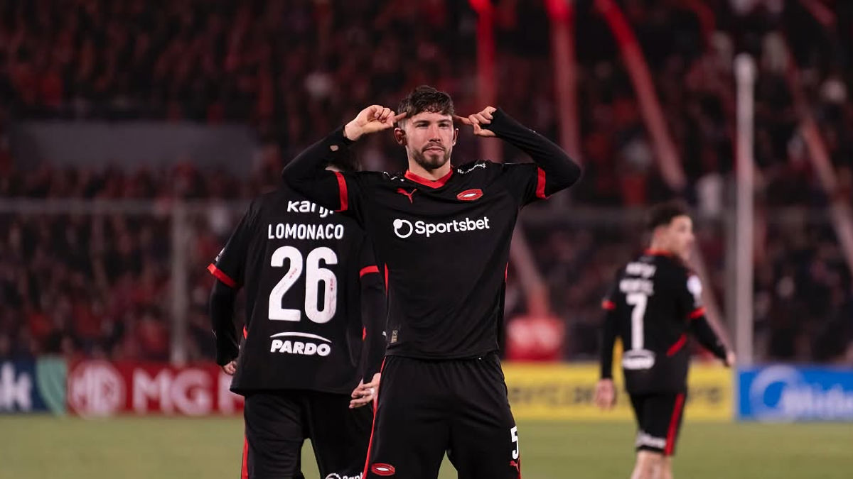 Si lo quieren, habrá que pagar: Esta es la suculenta cifra que pide Independiente por Felipe Loyola