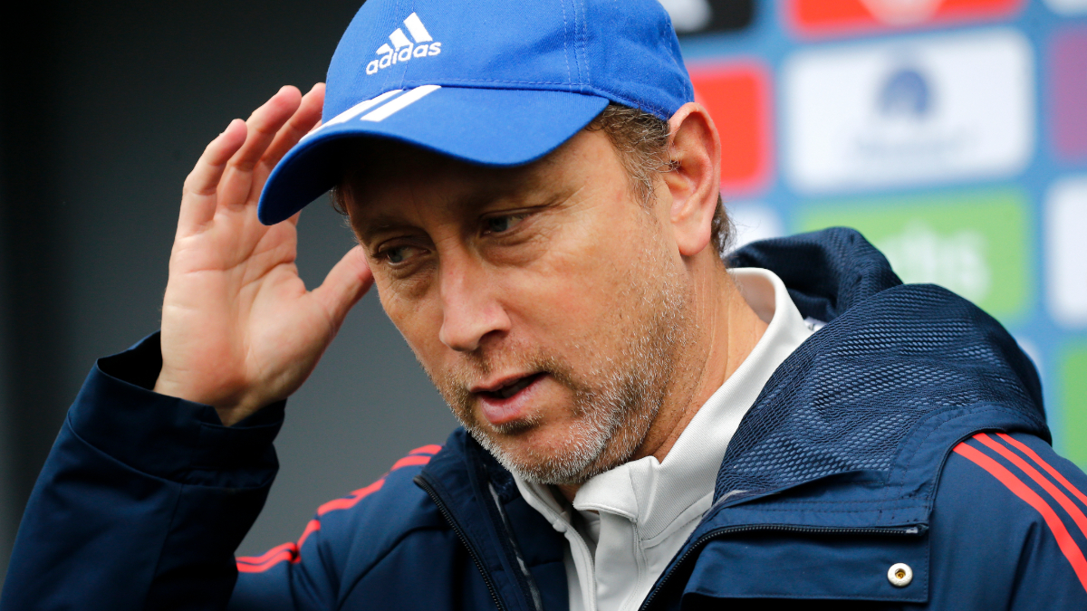 Problemas para La Roja: las razones que complican el interinato de Luis Mena