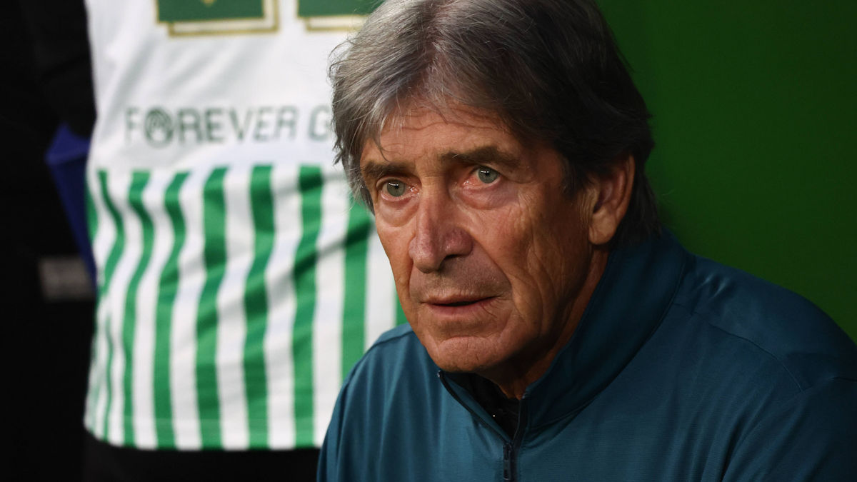 La inesperada medida en Real Betis que cambia el panorama en el futuro de Manuel Pellegrini