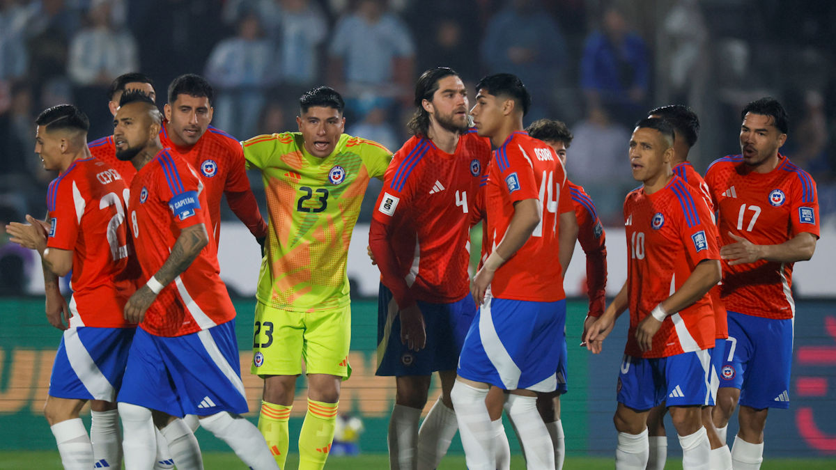 Experimentado DT del fútbol brasileño recibió propuesta de La Roja y ESTO respondió