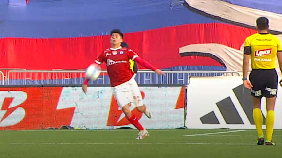 Se liberaron los audios del VAR: así se definió el discutido penal que favoreció a la U ante Iquique