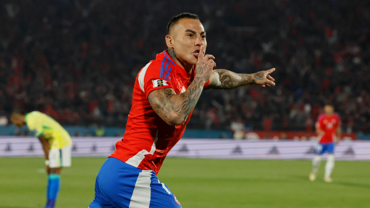 Competencia para U de Chile: equipo brasileño se mete en la disputa para fichar a Eduardo Vargas