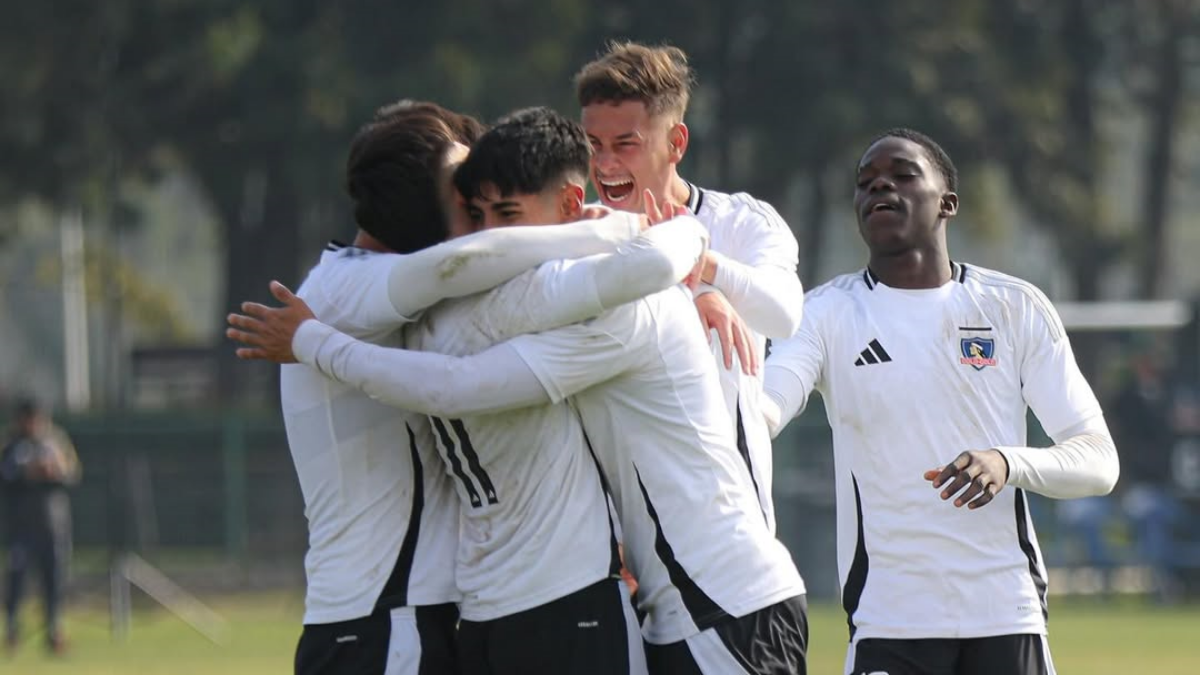 ⚽ Colo Colo ganó un Superclásico de infarto a la U de Chile y avanzó a cuartos de la Copa Futuro