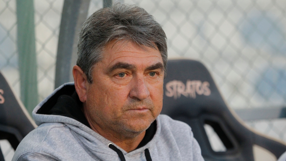 Curicó Unido sacude la Primera B: Emiliano Astorga vuelve con sed de revancha