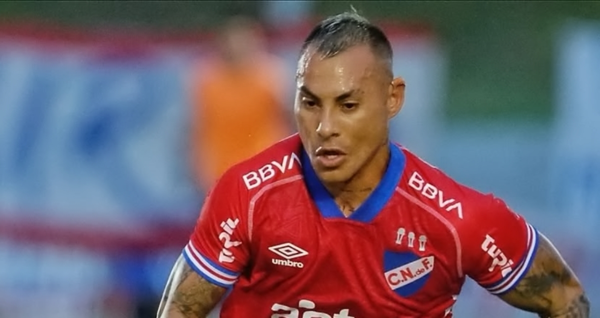 “Qué manera de inventar”: Eduardo Vargas se defiende de rumores en medio de las negociaciones con la U de Chile