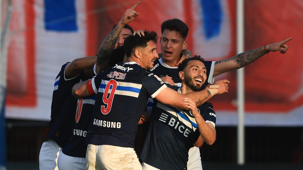 “Tenemos que…”: El fuerte aviso de una de las figuras de U. Católica