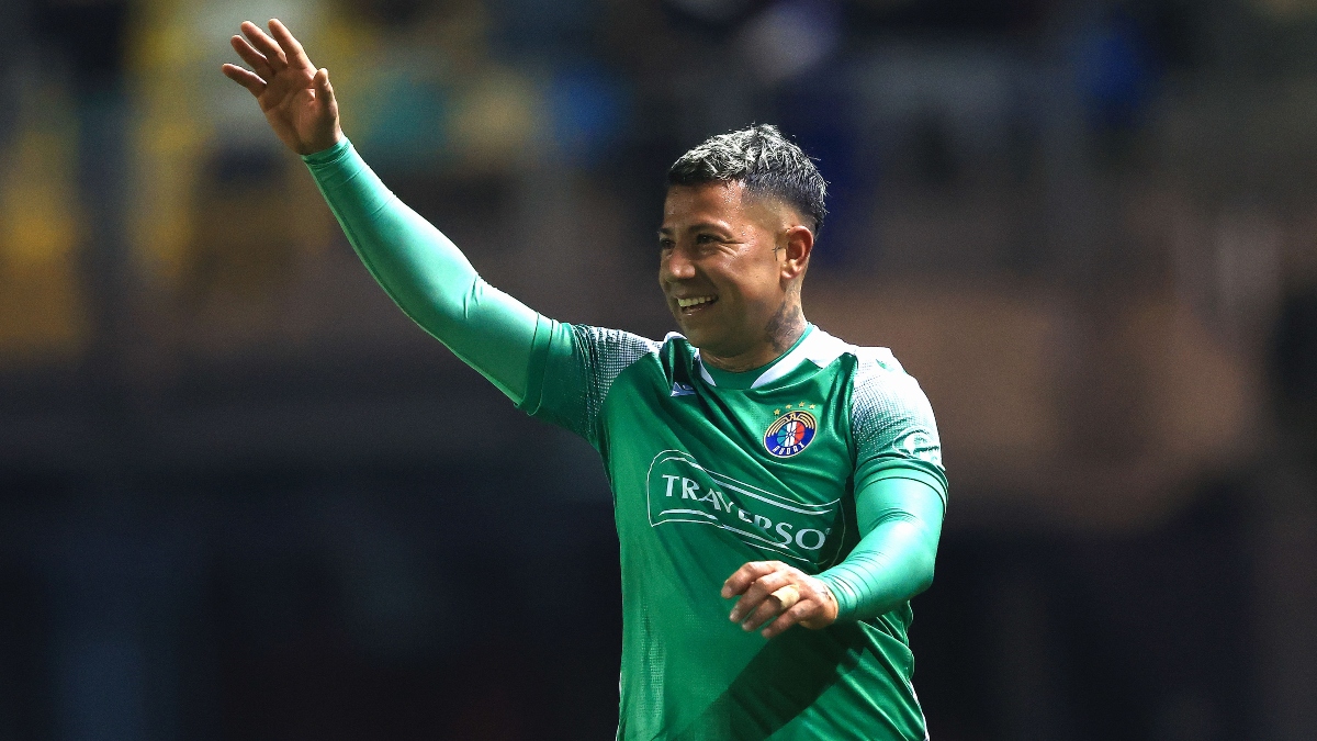 Audax va por el doblete: El líder del fútbol chileno sigue firme en Copa Chile tras batir a Curicó