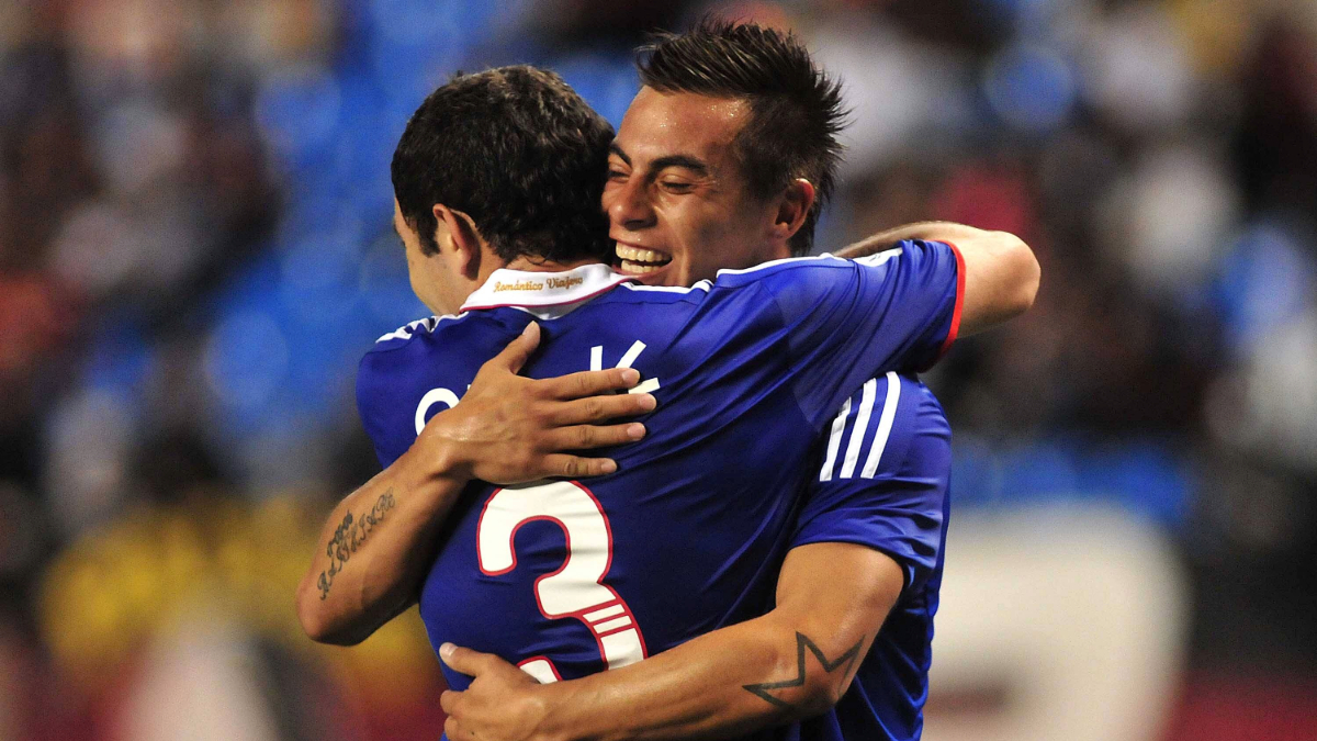 “No pierdo la fe”: Excompañero de Eduardo Vargas se ilusiona con su retorno a U de Chile