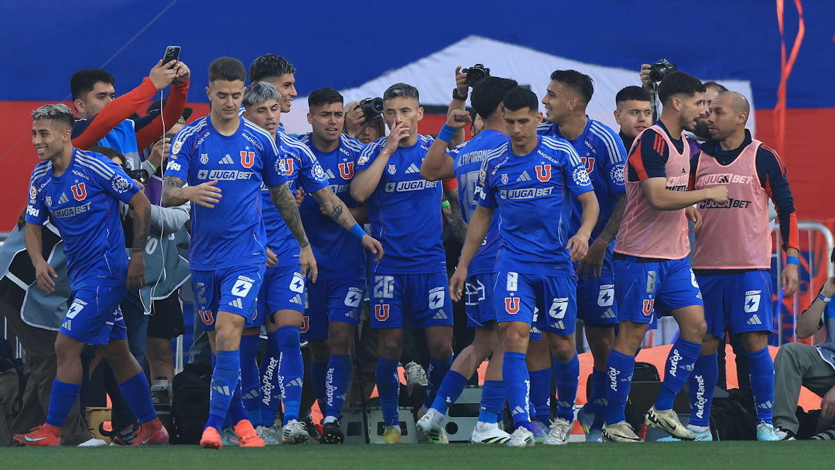 ¡Alerta en U de Chile! Desde Brasil llega una oferta formal por un titular y figura