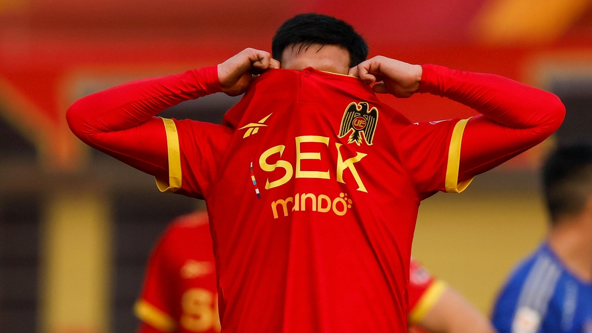 “Me hubiera encantado seguir”: se concreta una de las partidas más polémicas en U. Española