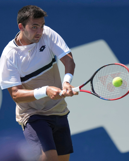 ¡Histórico! Tomás Barrios vence a leyenda del circuito y avanza en el Masters 1000 de Toronto