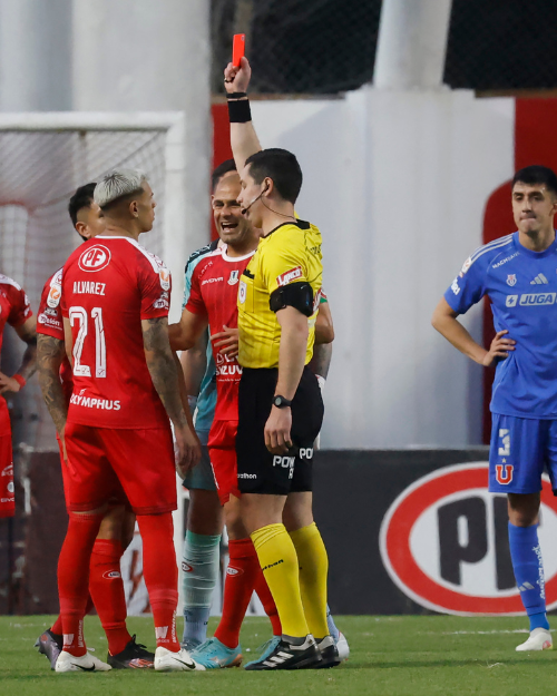 Gustavo Álvarez contó cuándo estarán de vuelta Charles Aránguiz y Lucas Di Yorio