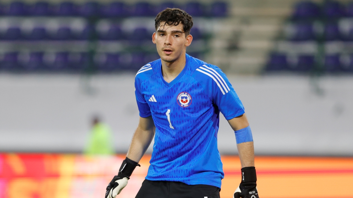 ¿Le quitará el puesto a Brayan Cortés? El misterioso movimiento de Vicente Reyes antes de las Eliminatorias