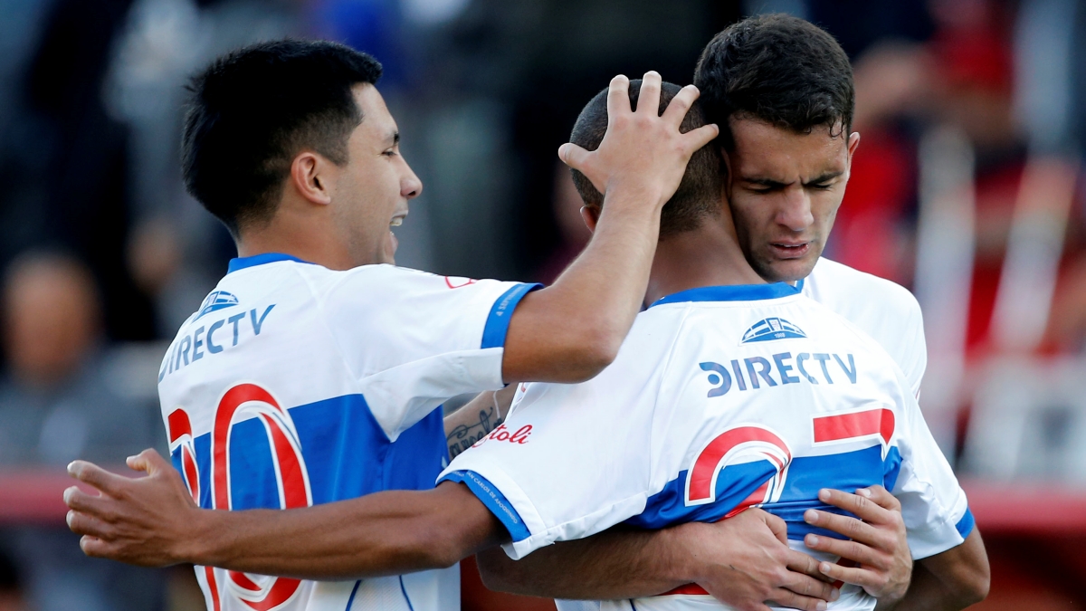 ¿Universidad Católica repatriará a su antiguo “10”? Jugador formado en casa podría volver como refuerzo clave