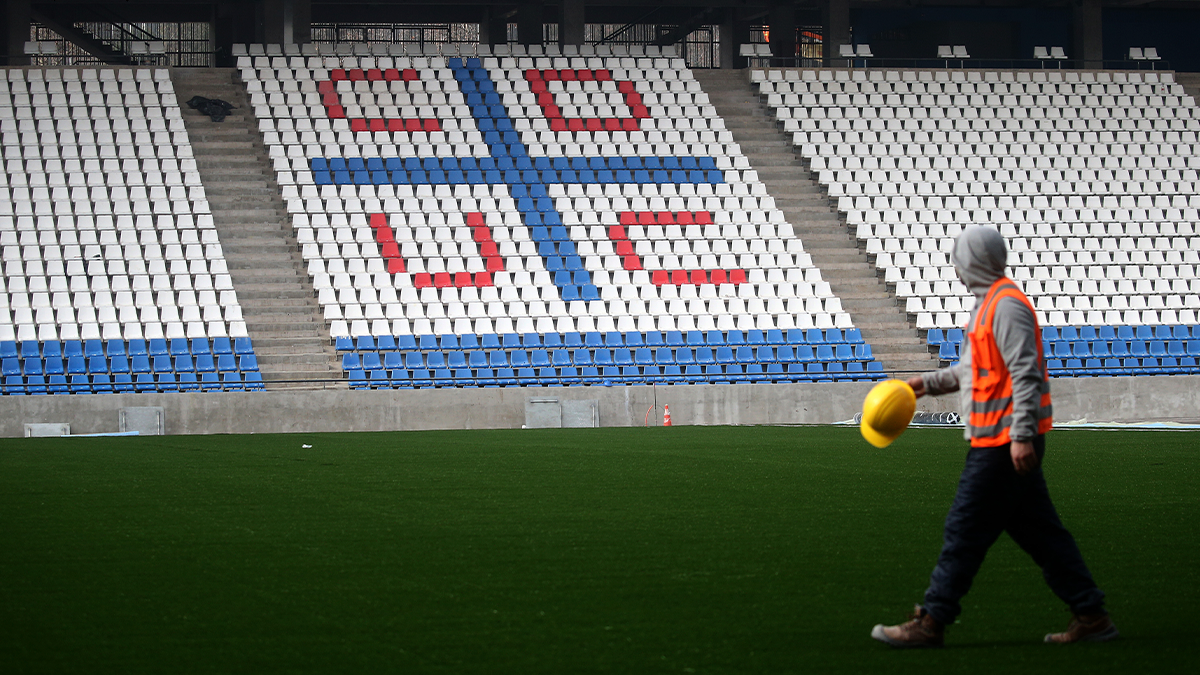 Nuevo estadio de la UC en vilo: el Plan B que ya se activa para evitar el papelón