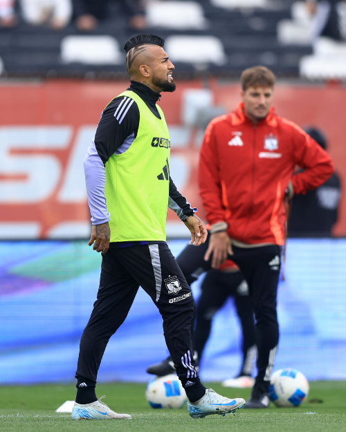 ¿Otra vez se pierde los clásicos? Insultos de Arturo Vidal fueron informados por el juez Felipe Gonzalez