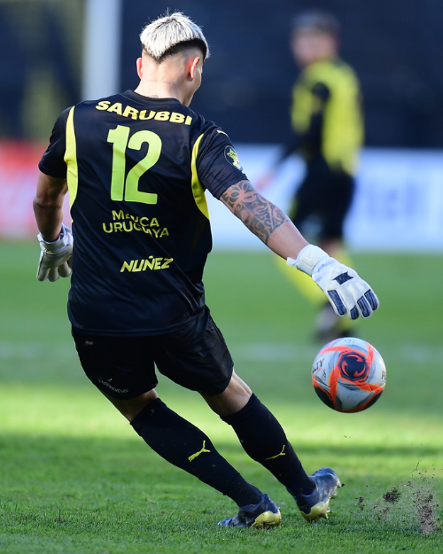 Brayan Cortés tendrá un GRAN PREMIO tras brillar en Peñarol