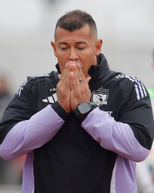 Tensión máxima en Colo Colo: Garra Blanca amenaza a Almirón