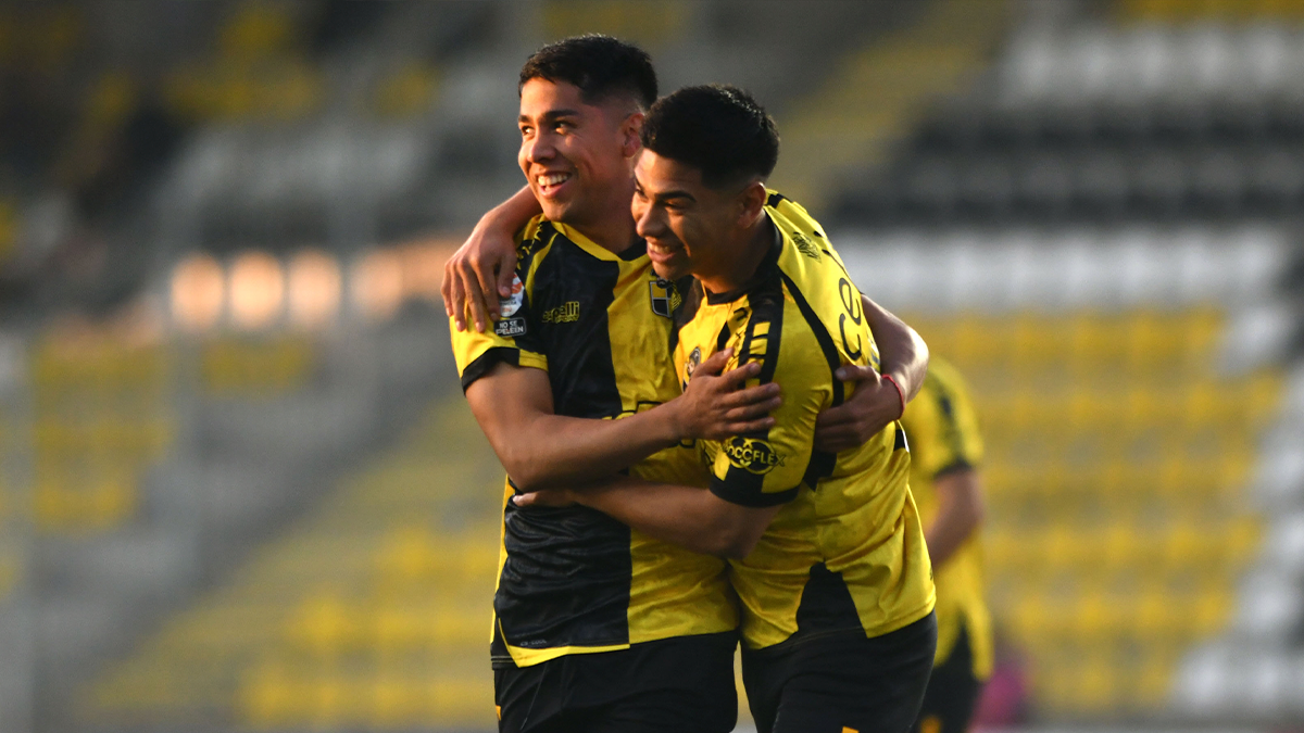 Coquimbo Unido roza la gloria y deja a la U de Chile contra las cuerdas, según modelo predictivo