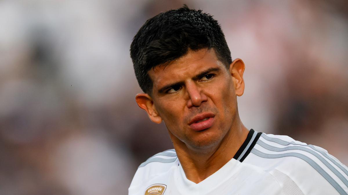 “Tengo amigos…”: La sorpresiva revelación del capitán de Colo Colo tras el caos de Avellaneda