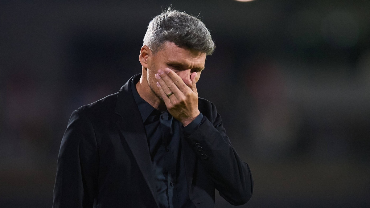 Colo Colo impone mano dura: la exigencia que definirá el futuro de Fernando Ortiz